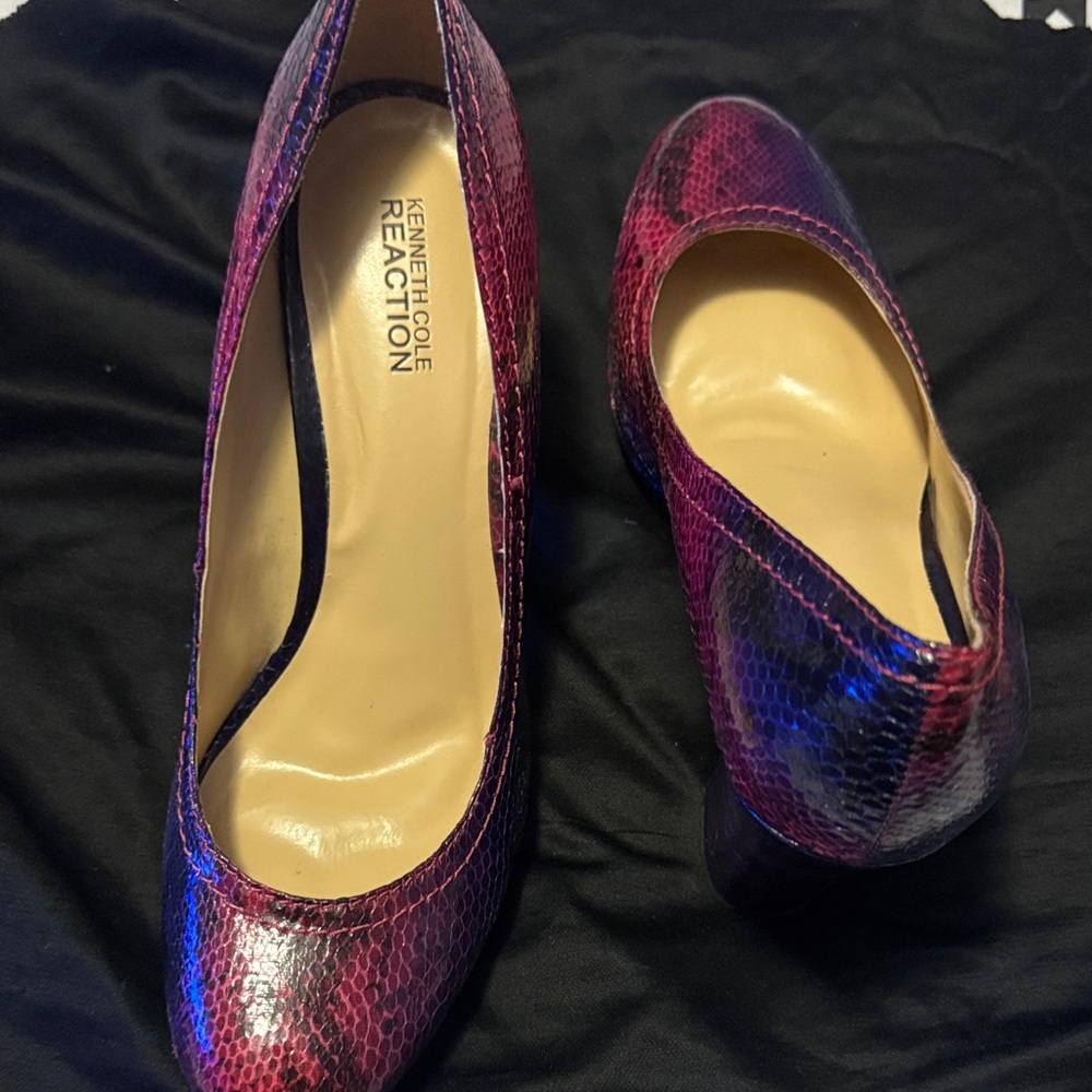 Kenneth Cole Reaction Multicolor Snakeskin Heels